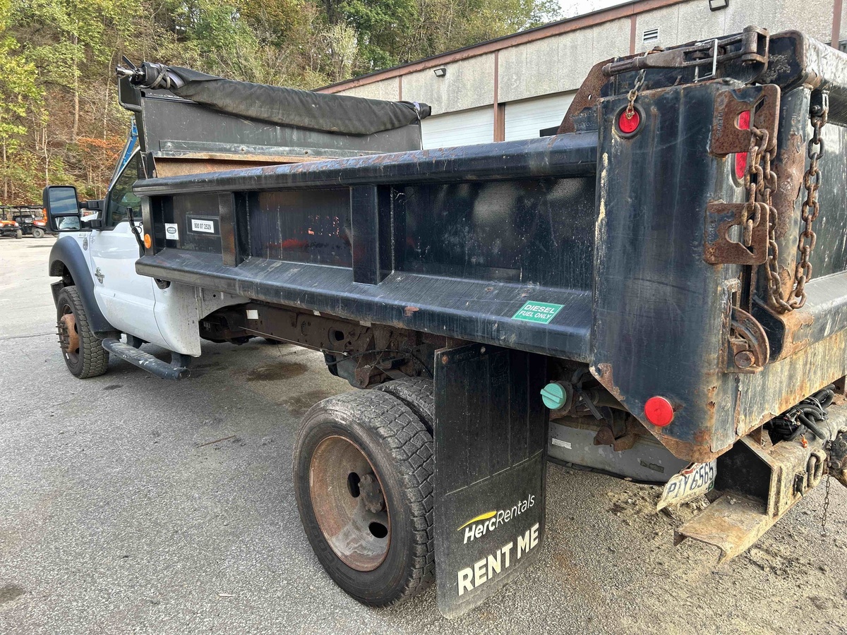 2016 Ford F550-5