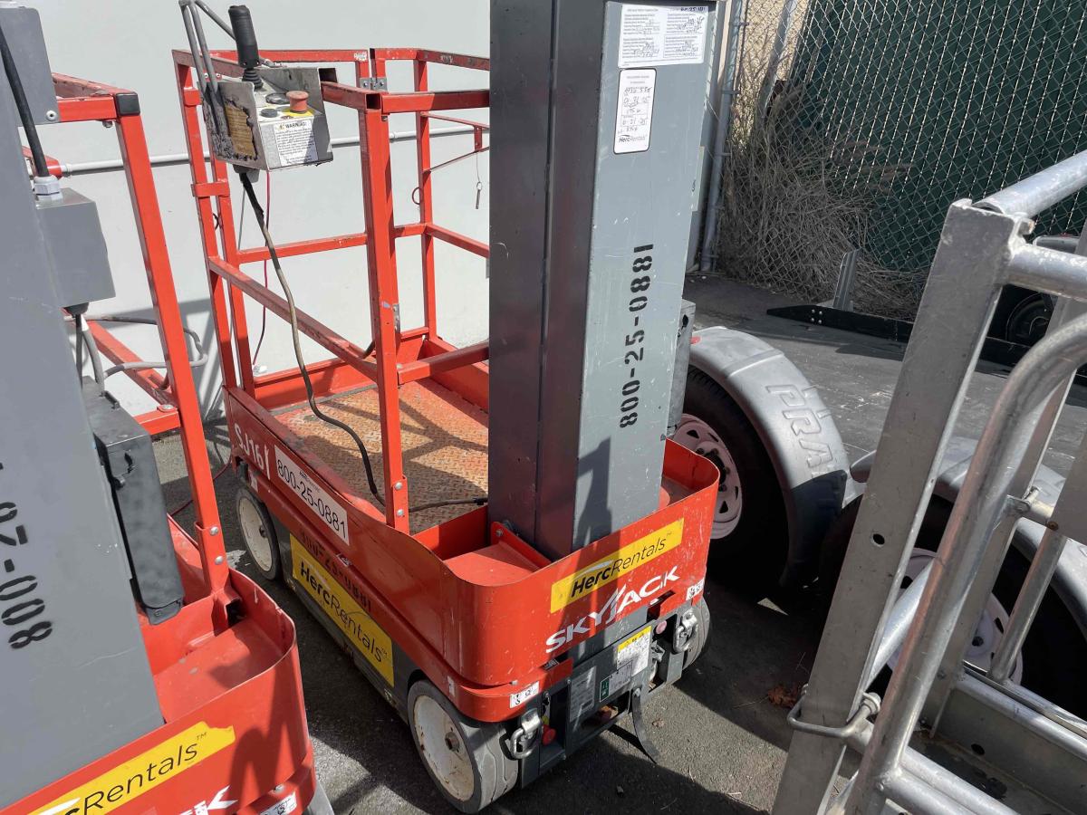 2019 Skyjack SJ16