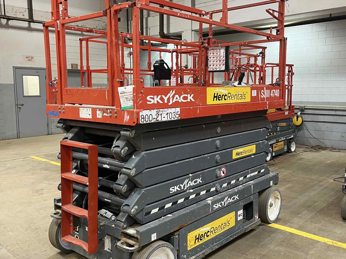 2018 Skyjack SJ4740-1