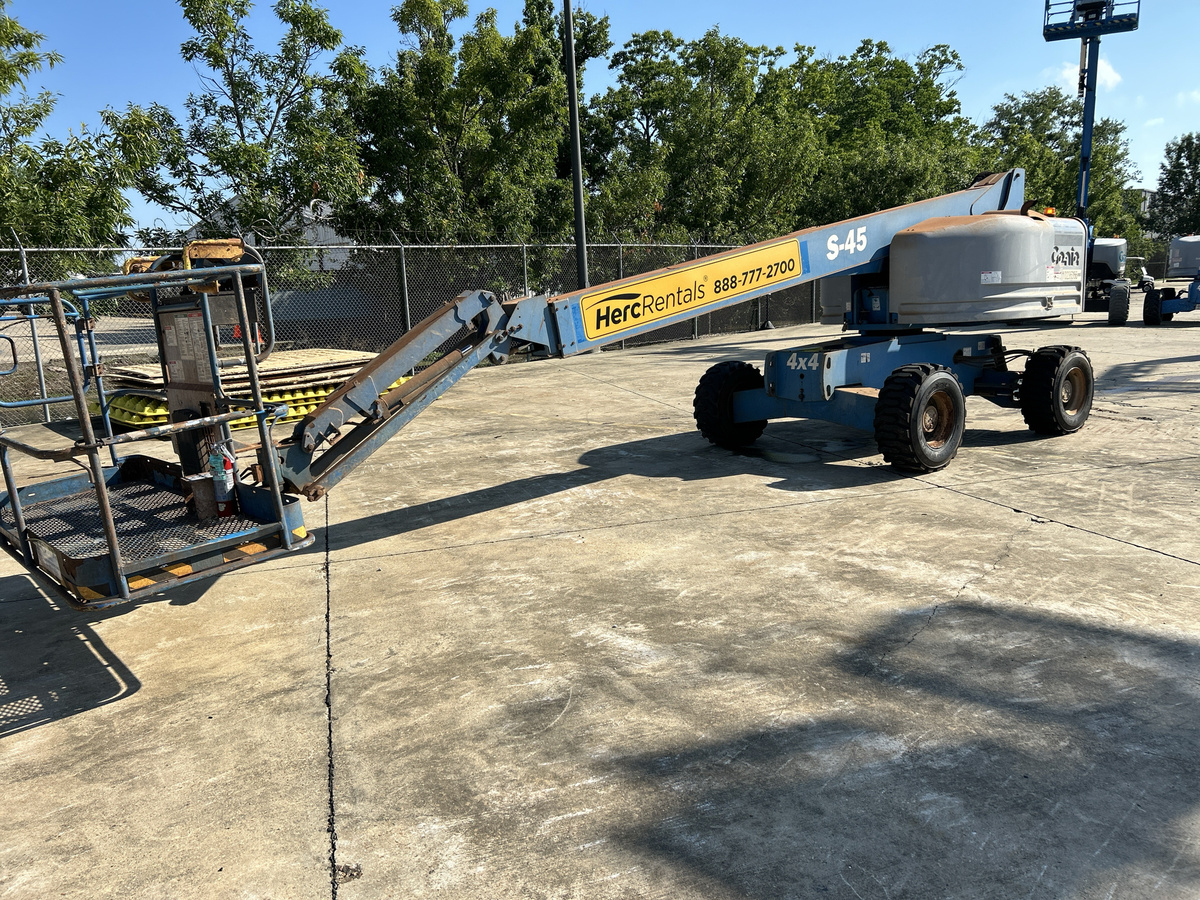 2018 Genie S-45-7