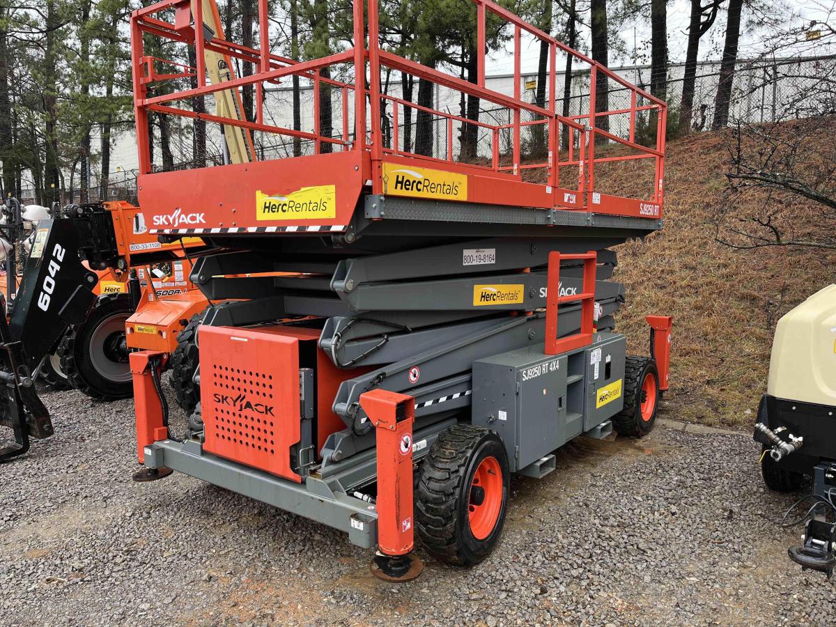 2018 Skyjack SJ9250 RT