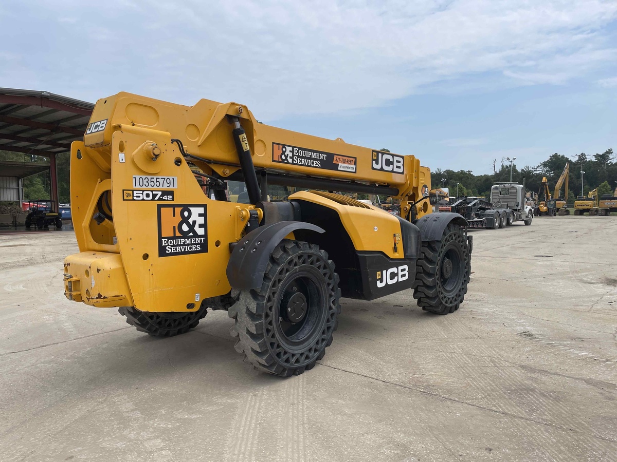 2022 JCB 507-42-3