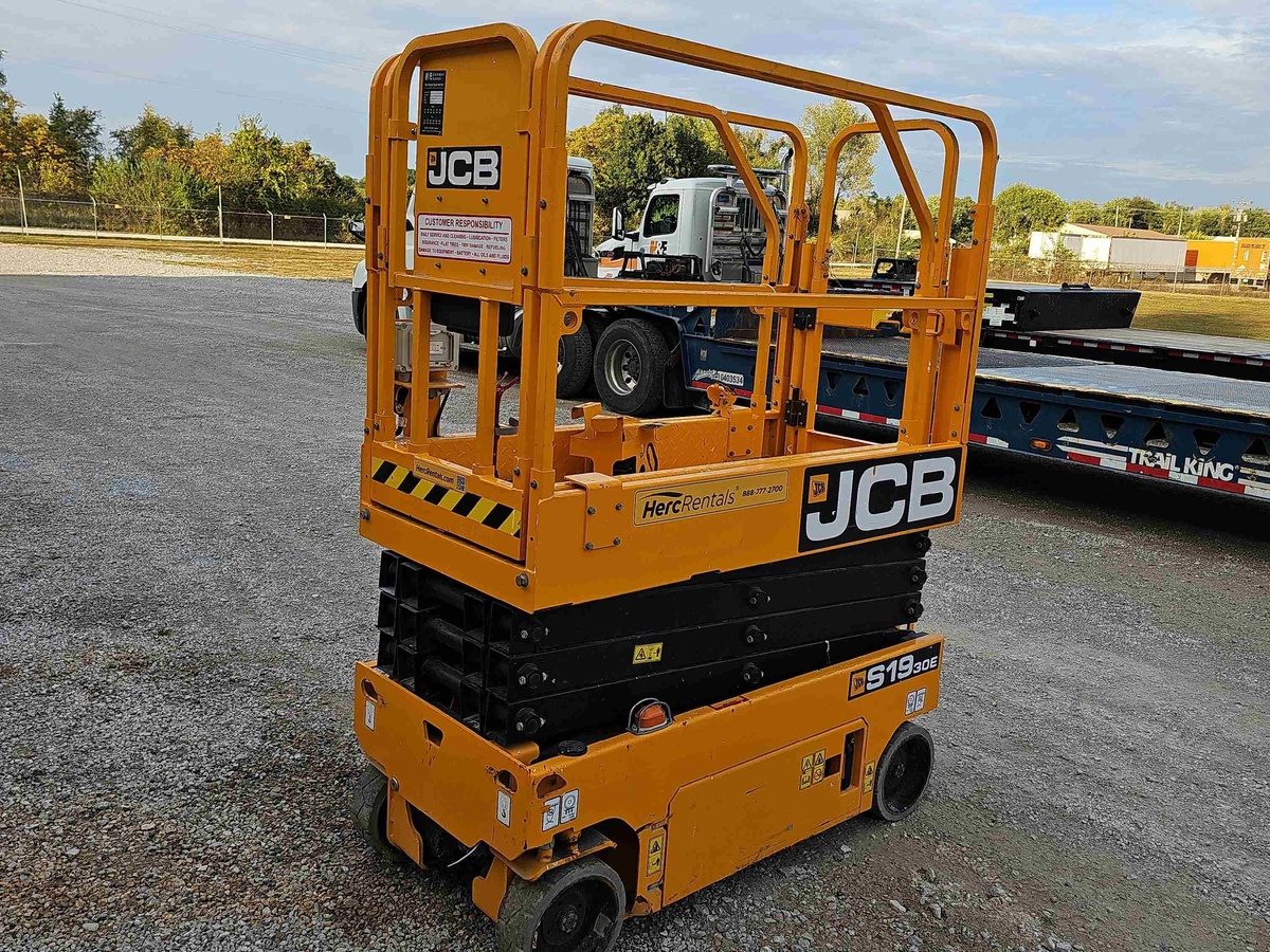 2022 JCB S1930E-8