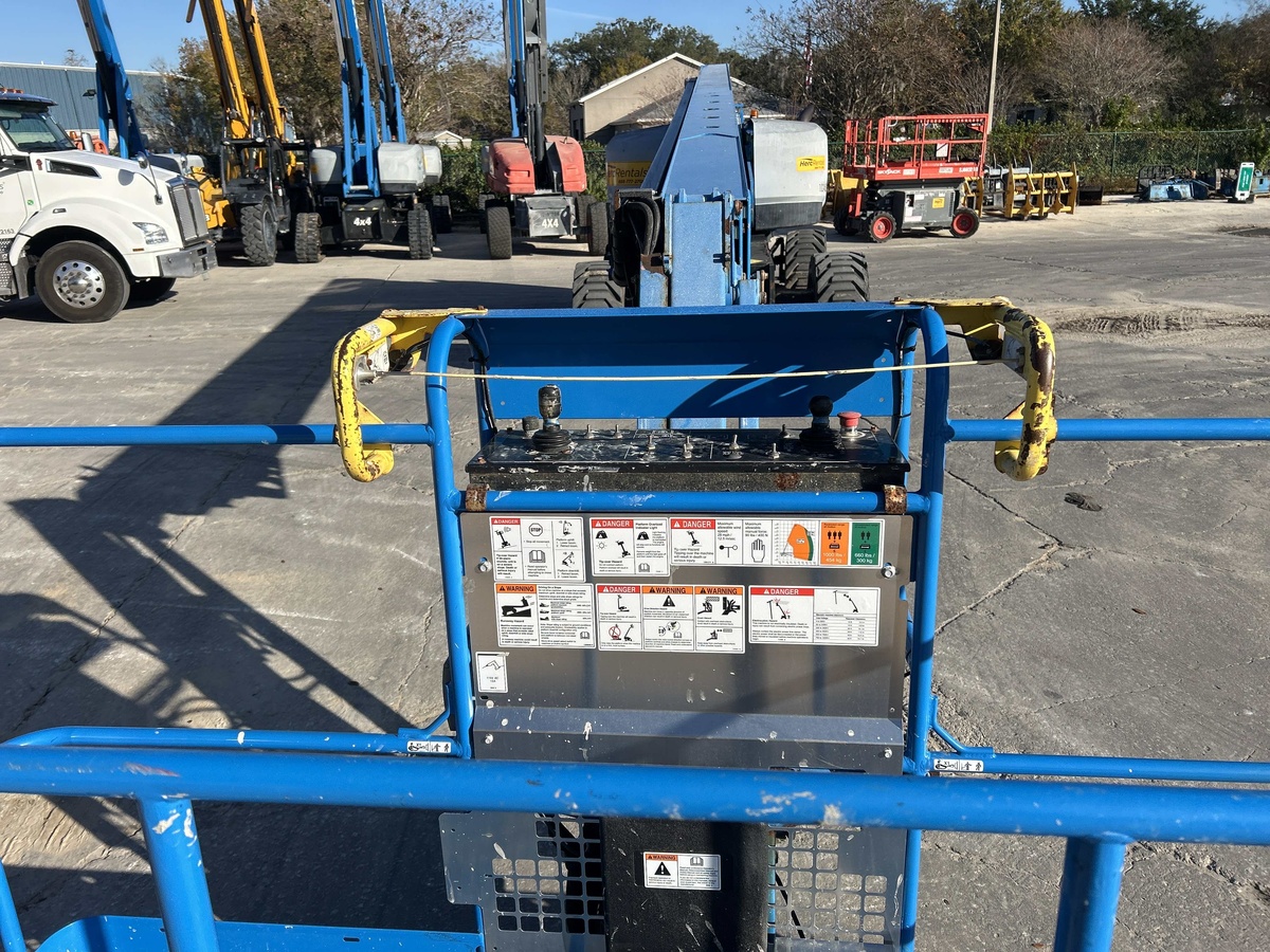 2018 Genie S-85-6