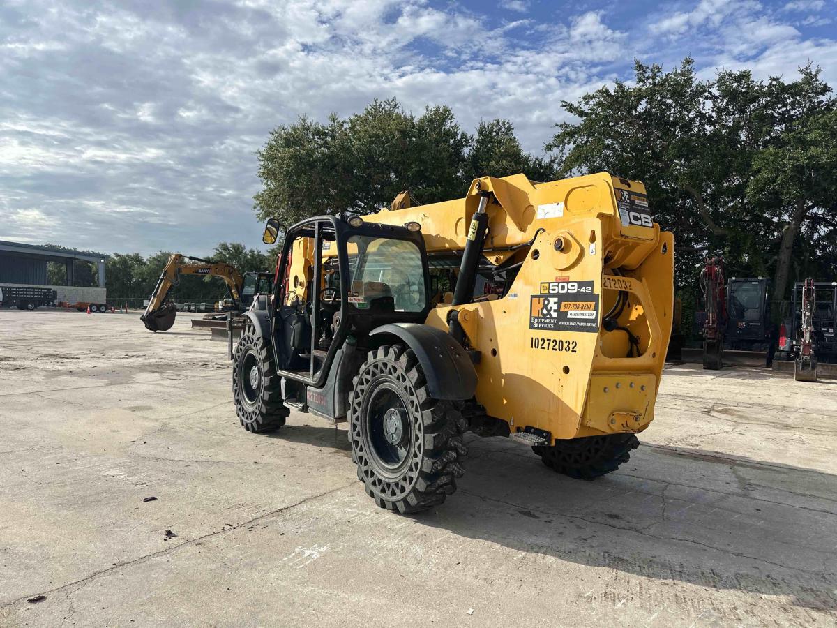 2019 JCB 509-42-3