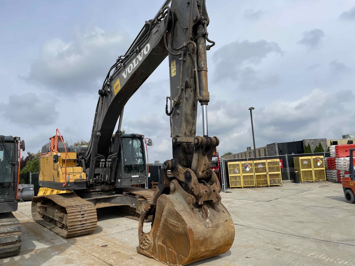 2020 Volvo EC350EL-5