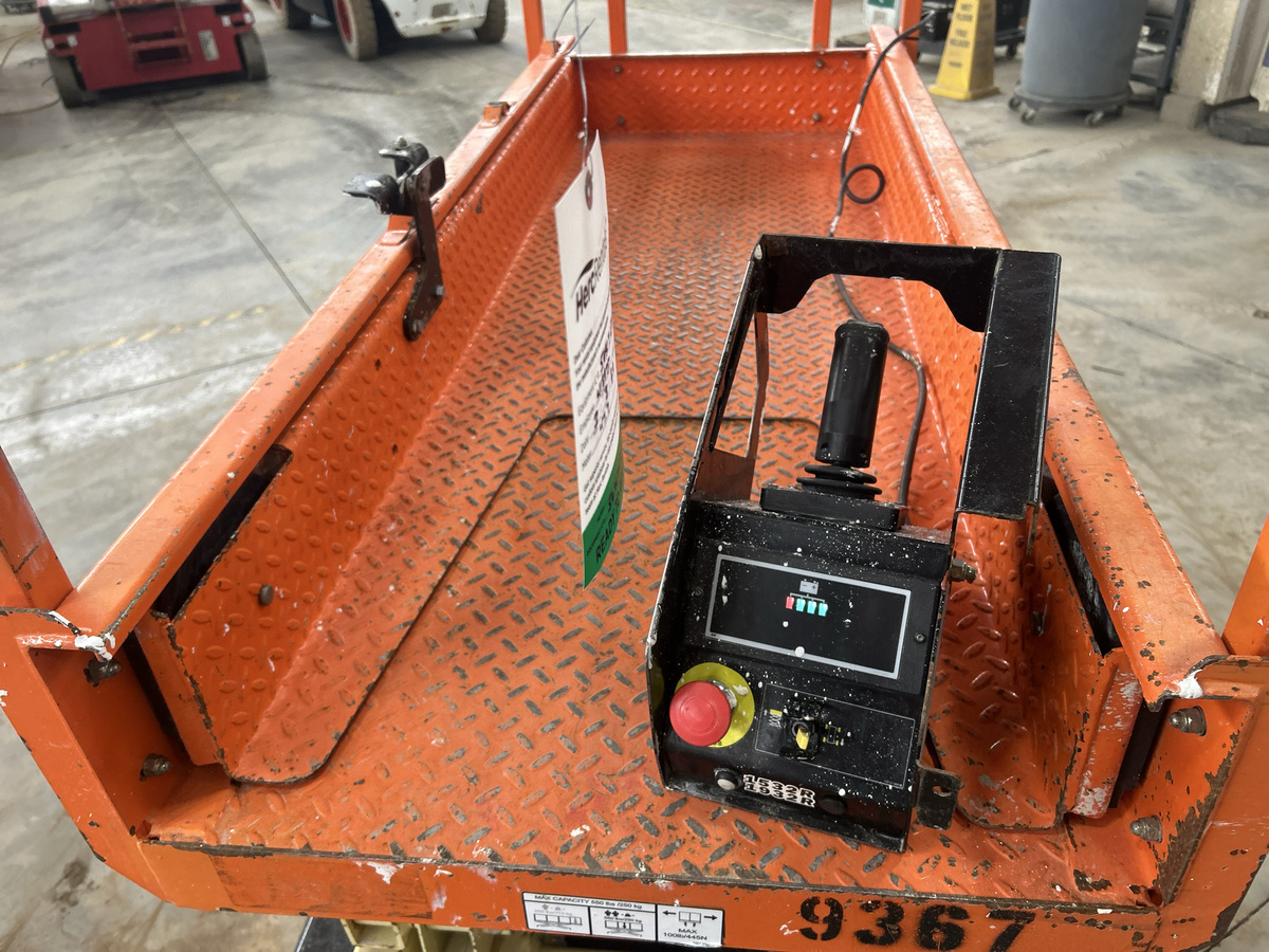 2018 JLG 1932R-5