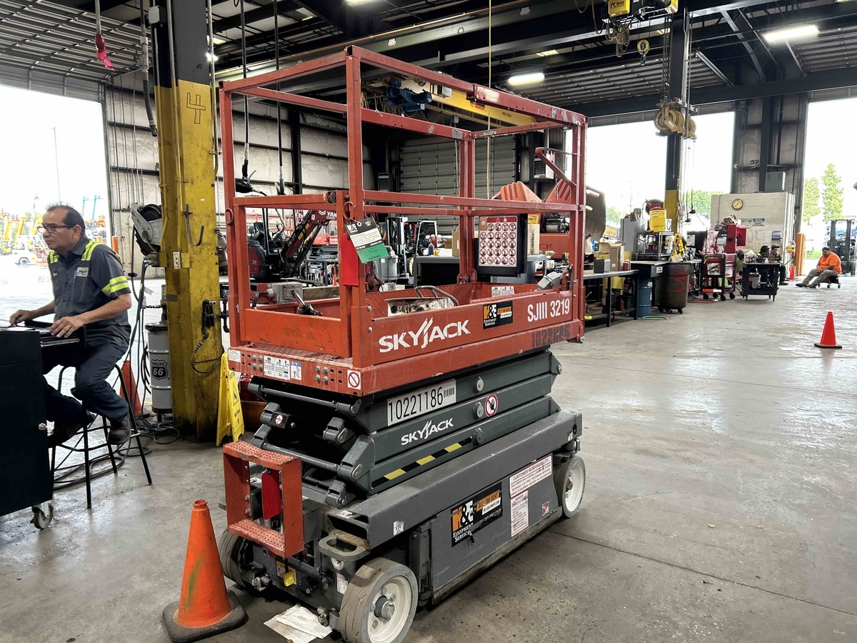 2017 Skyjack SJ3219-3