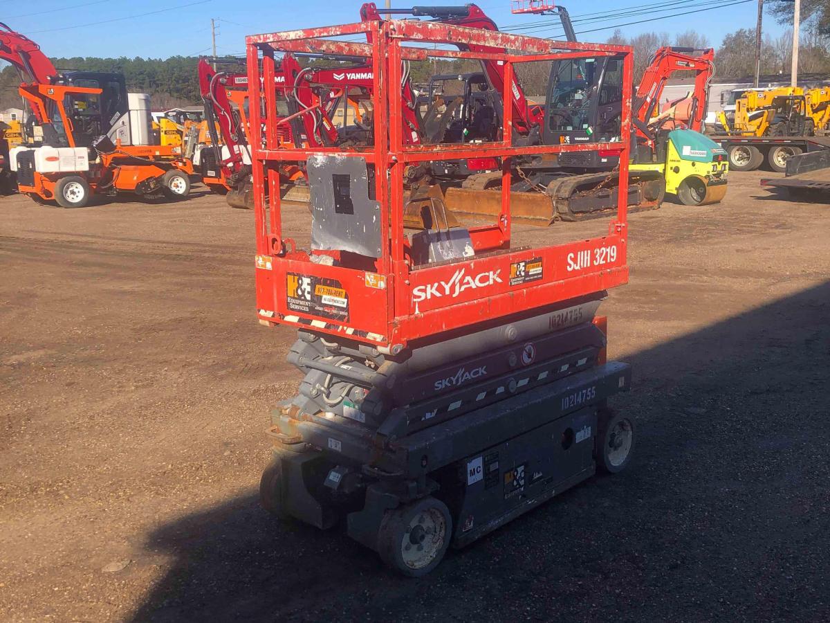 2017 Skyjack SJ3219