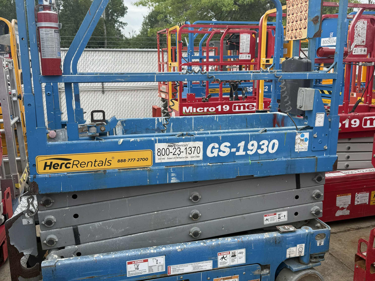 2018 Genie GS-1930-4