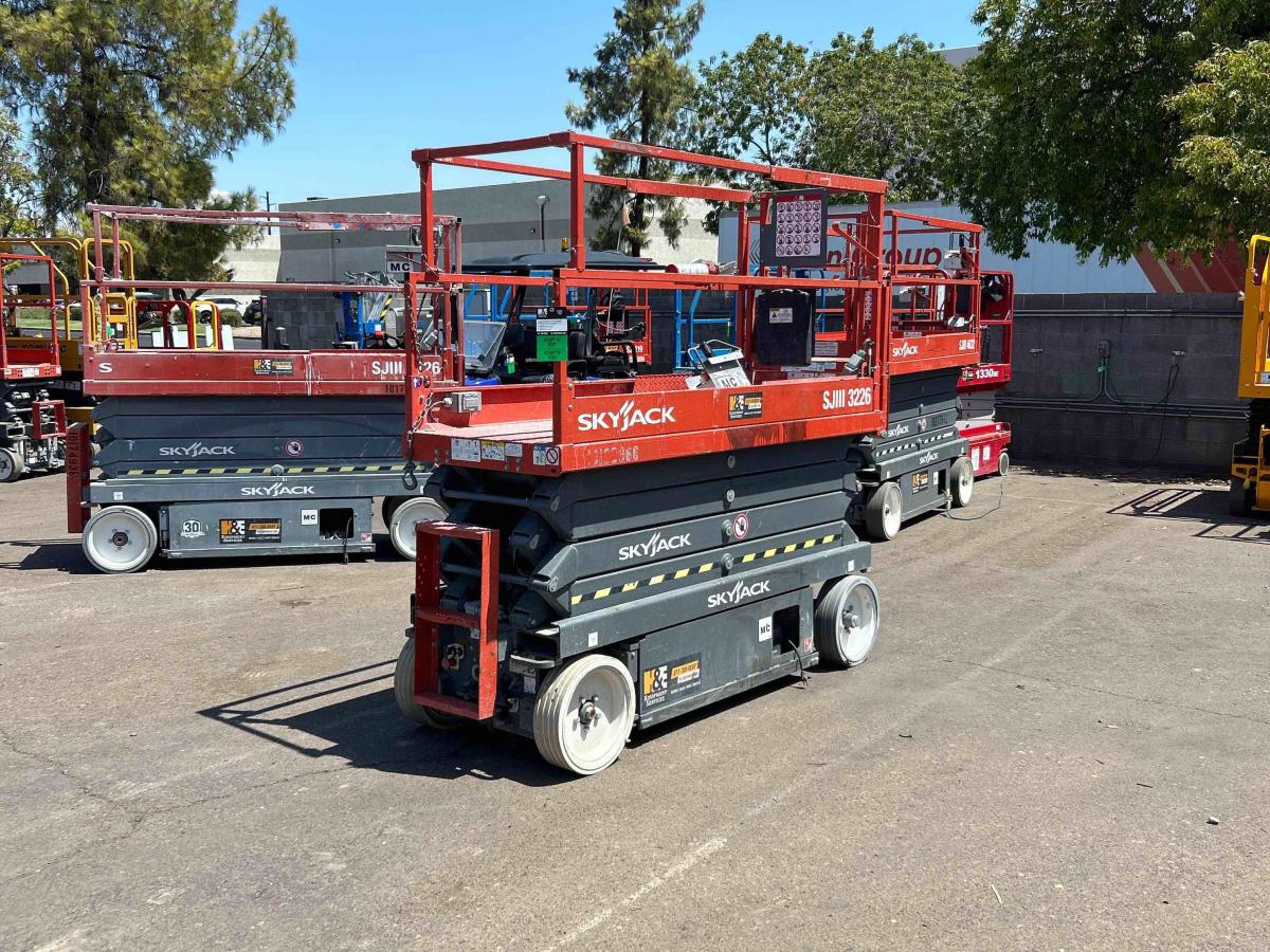 2016 Skyjack SJ3226