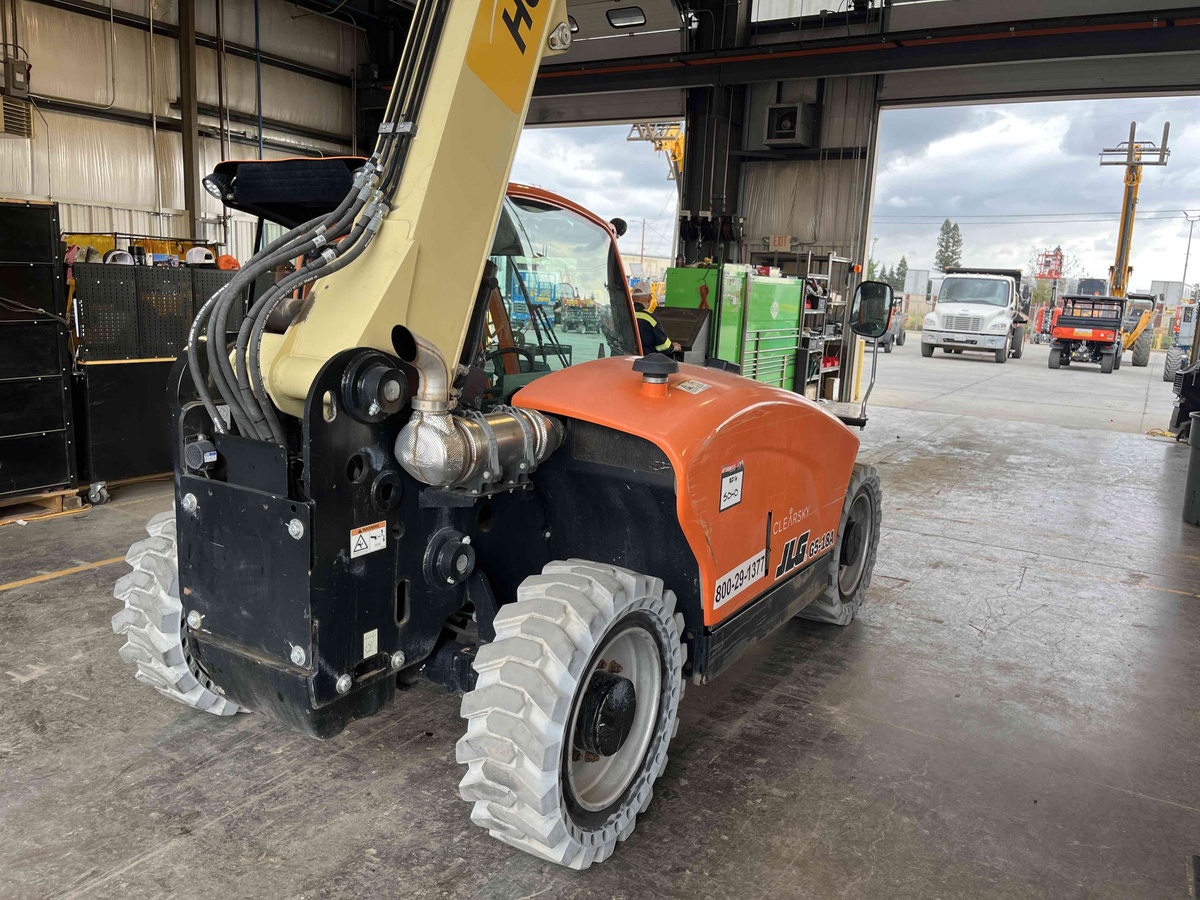 2020 JLG G5-18A-4
