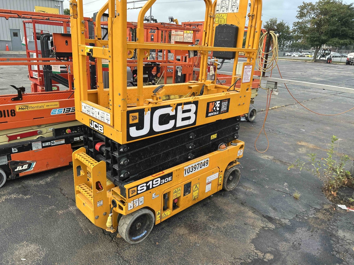 2022 JCB S1930E