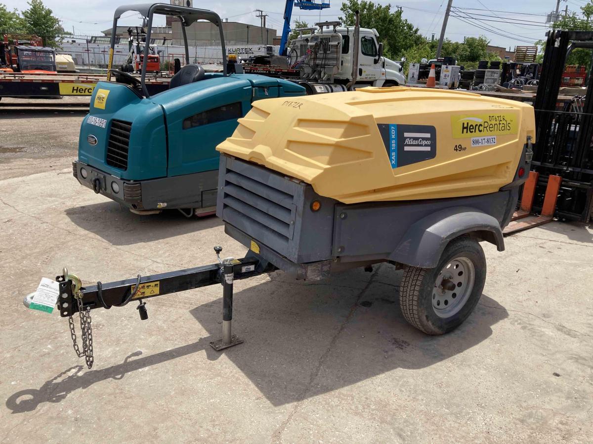 2017 Atlas Copco XAS 400