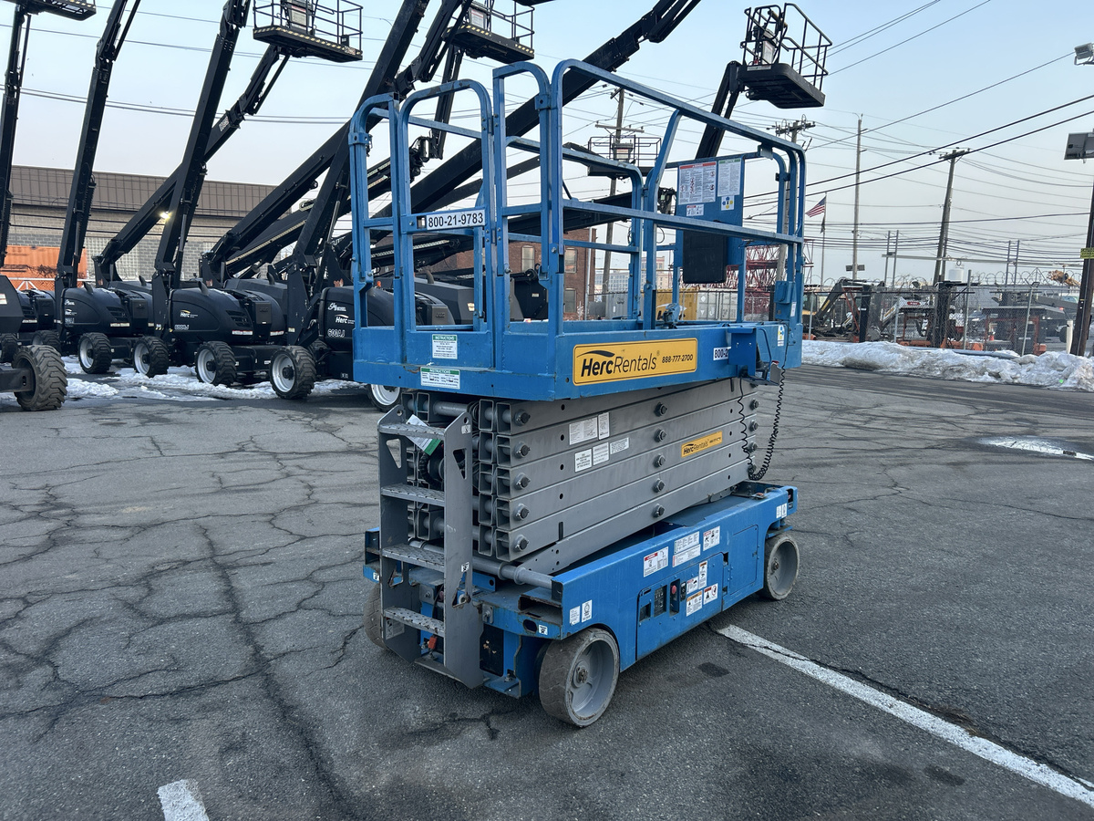 2018 Genie GS-4047-3
