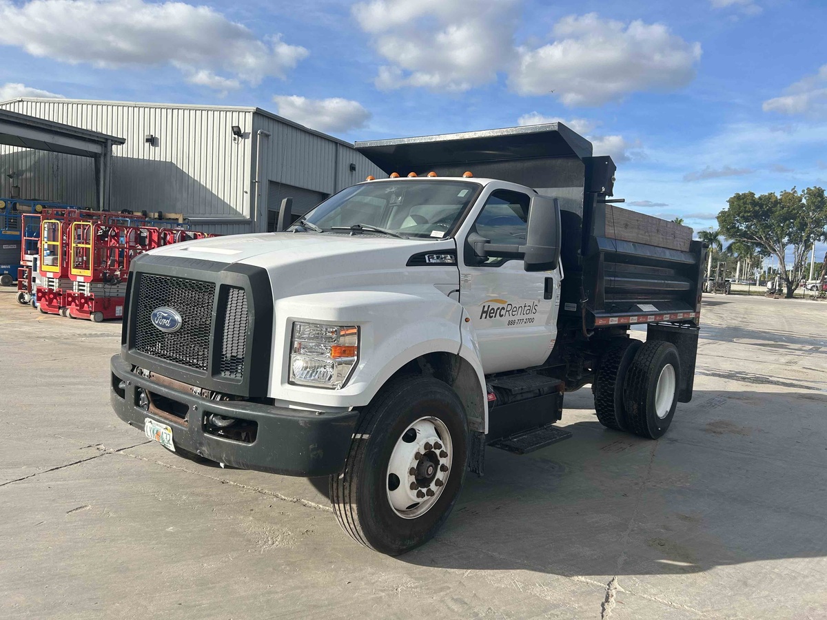 2019 Ford F750