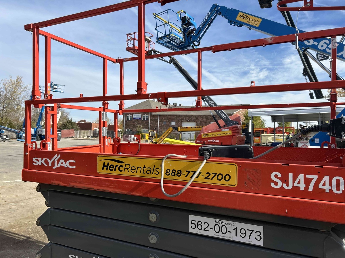 2020 Skyjack SJ4740-3