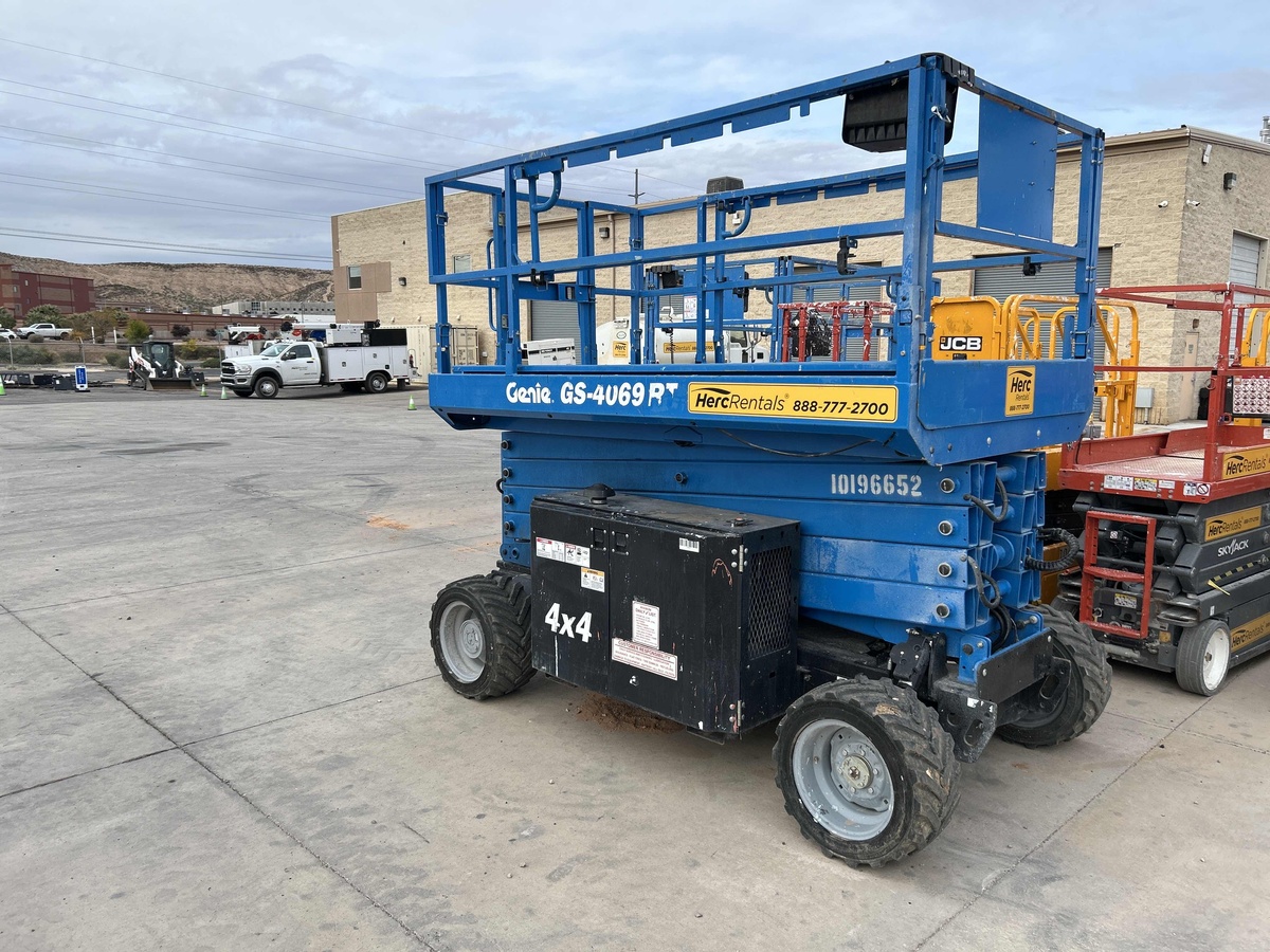 2016 Genie GS-4069 RT