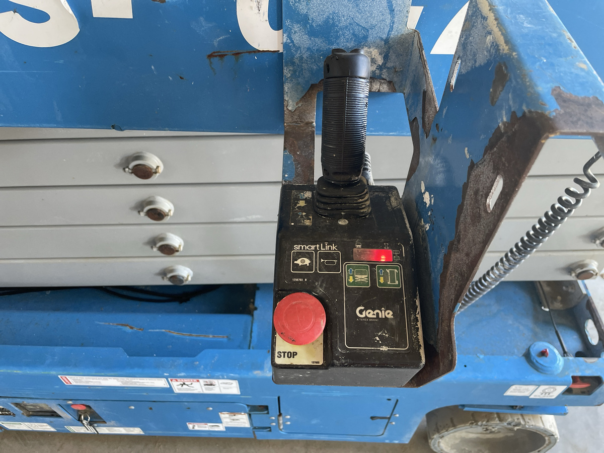2017 Genie GS-4047-5
