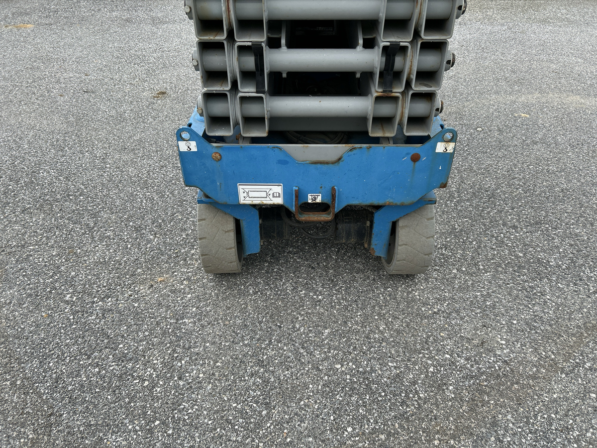 2017 Genie GS-2632-15