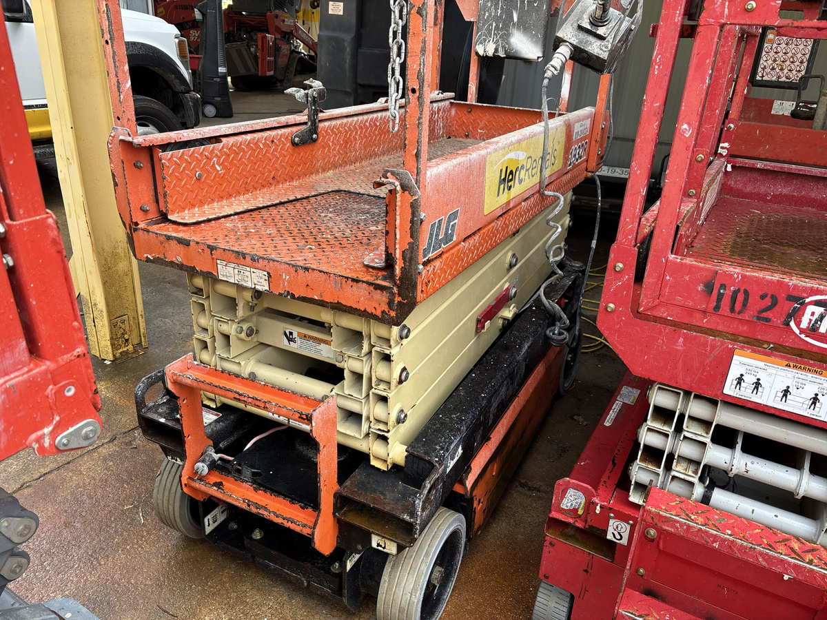 2018 JLG 1932R-3