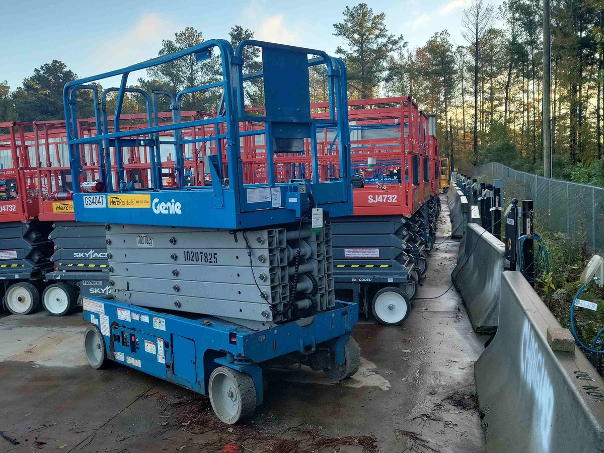 2017 Genie GS-4047-3