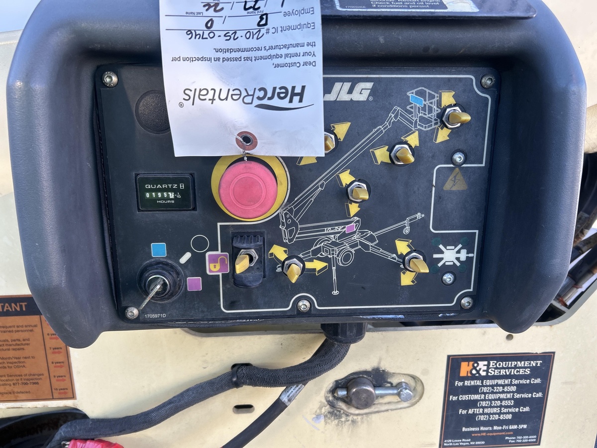 2018 JLG T500J-7