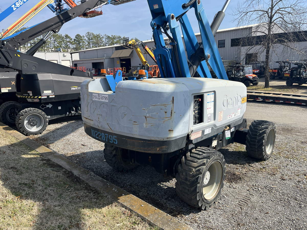 2017 Genie S-80-4