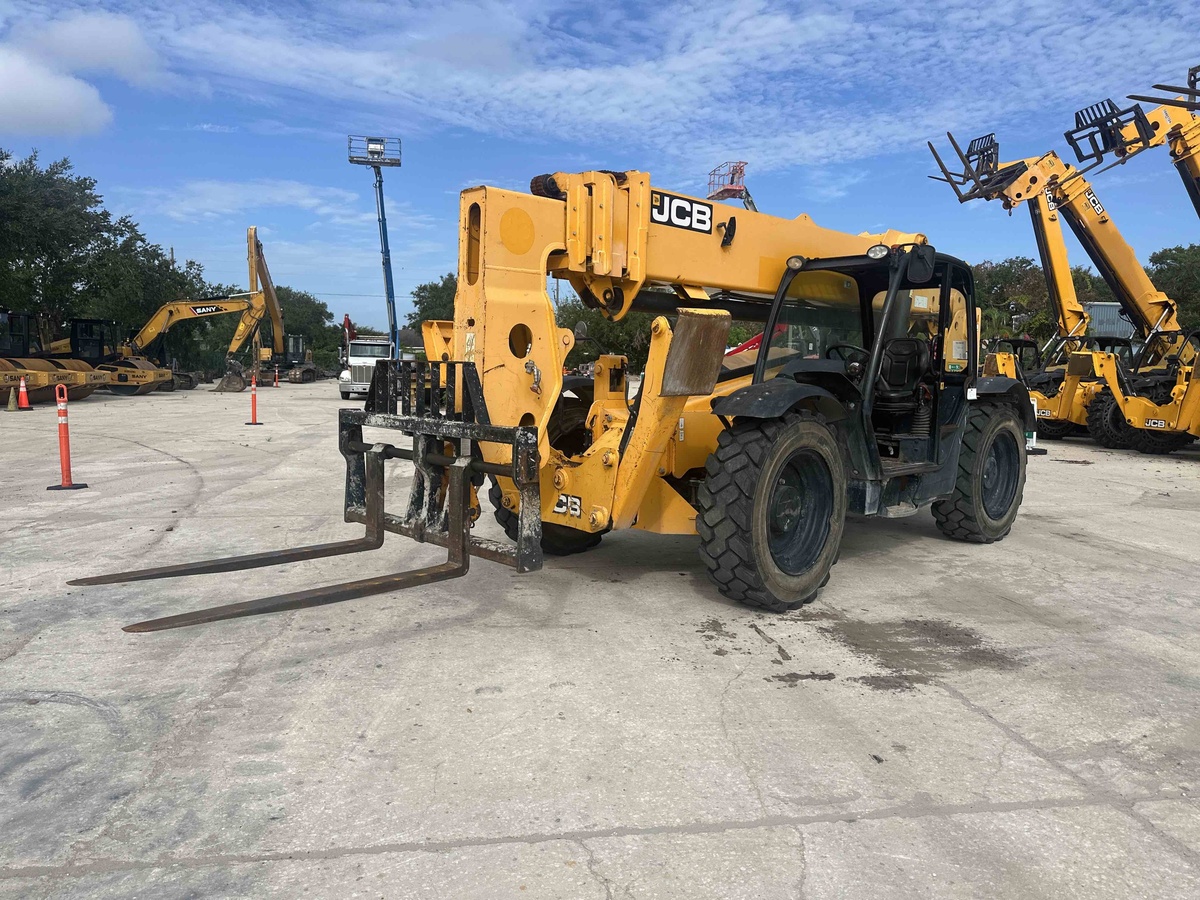 2020 JCB 510-56-1