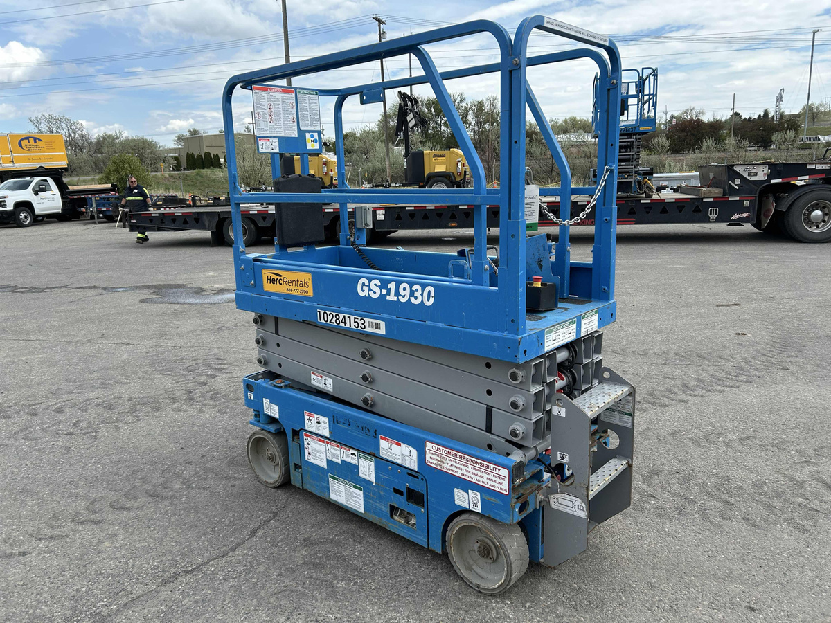 2019 Genie GS-1930