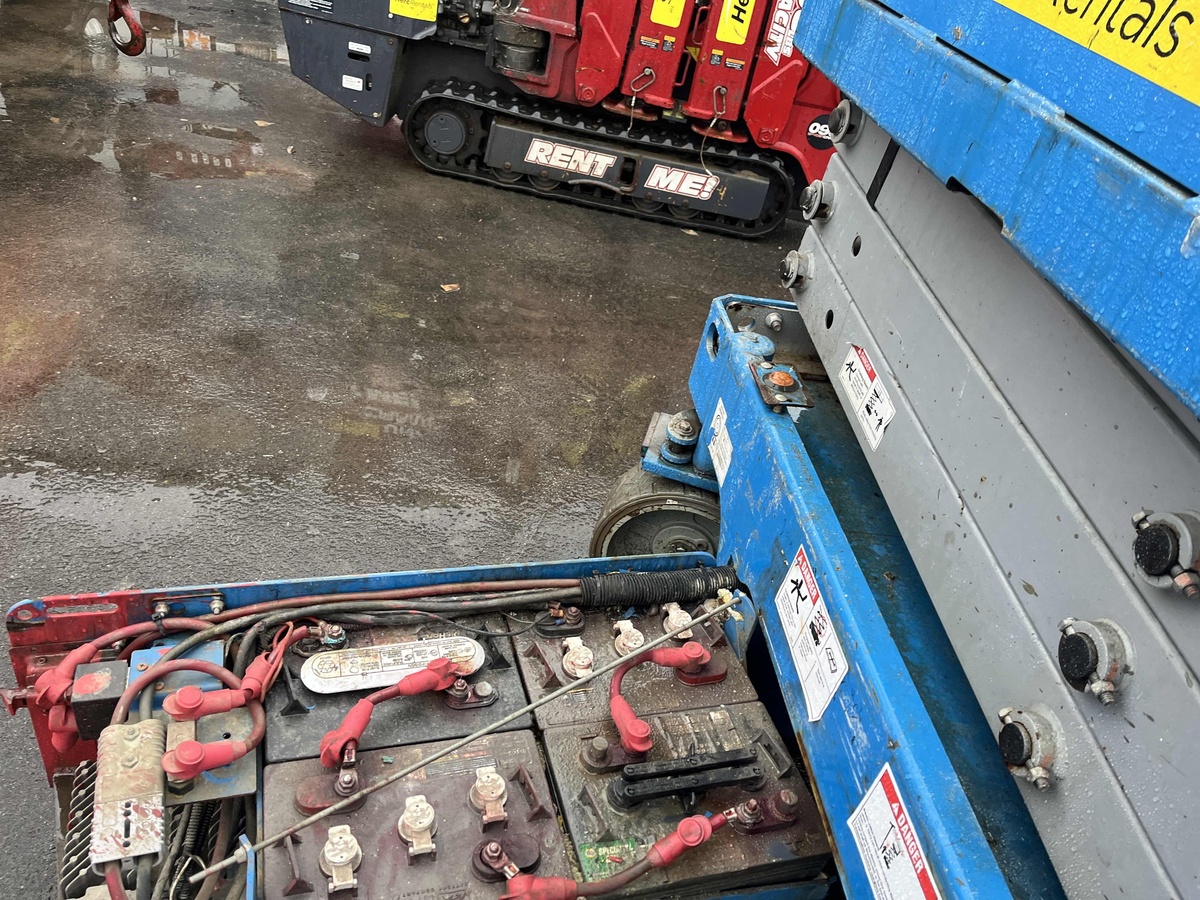 2018 Genie GS-1930-8