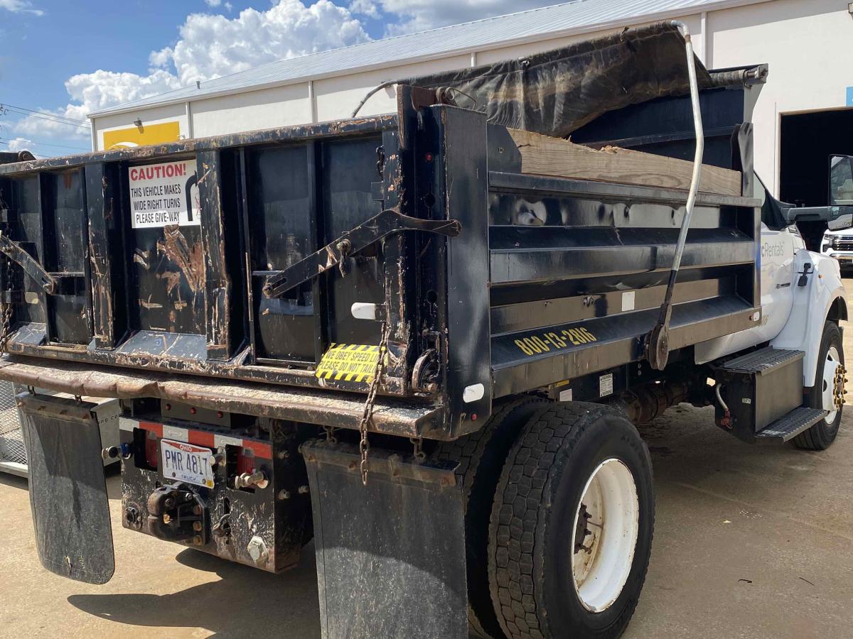 2017 Ford F750