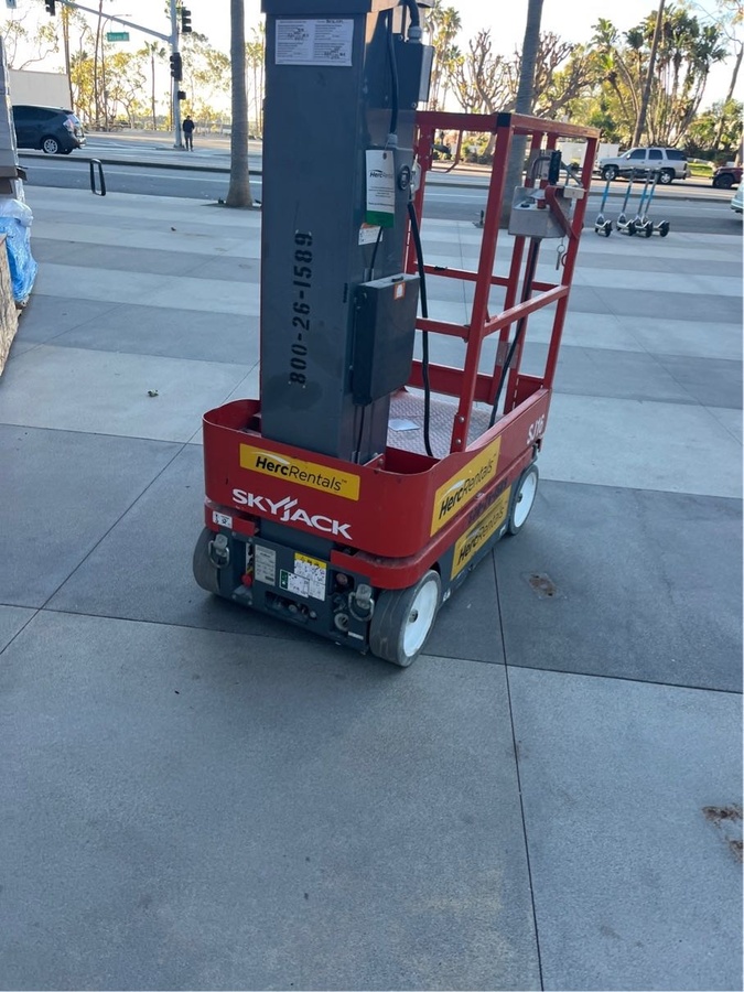 2019 Skyjack SJ16-4