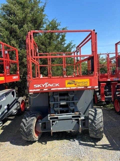 2019 Skyjack SJ-6826RT-3