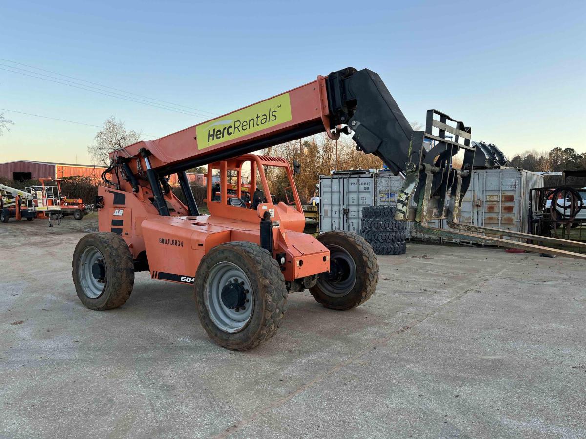 2016 SkyTrak 6042