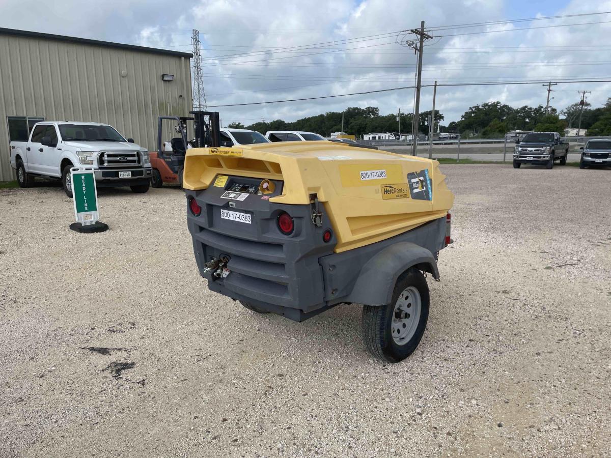 2017 Atlas Copco XAS 400