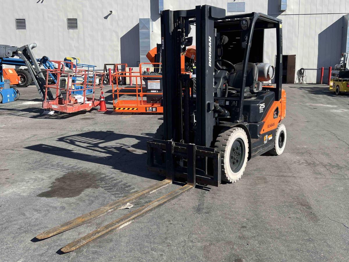 2018 Doosan G25N-7