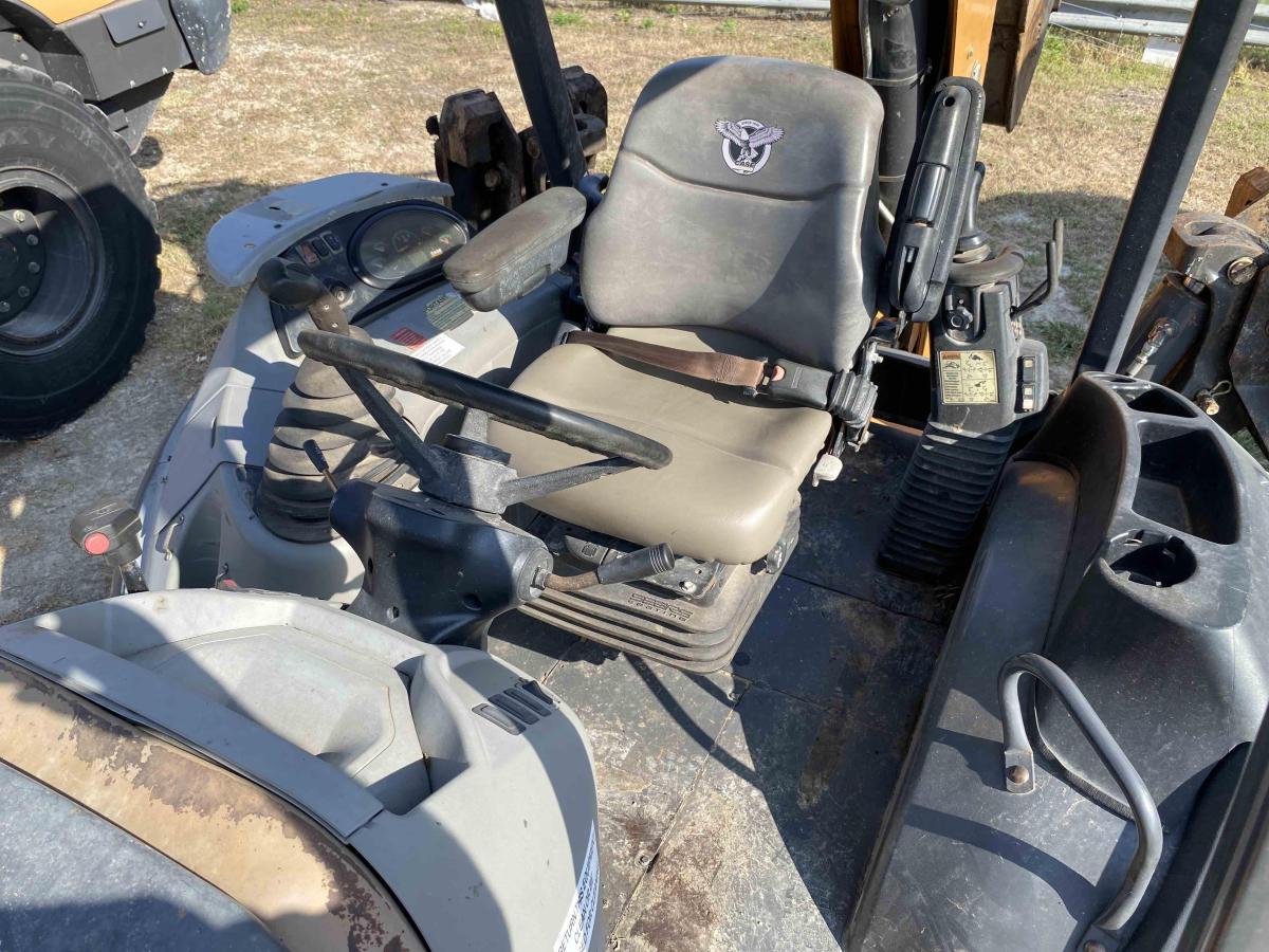 2019 Case 580N