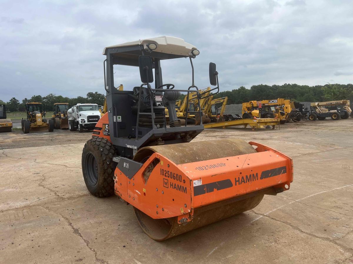 2018 Hamm H7i