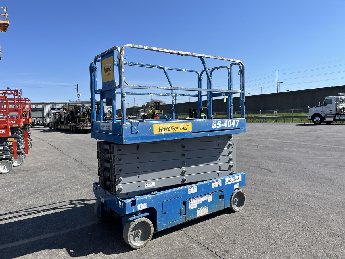 2018 Genie GS-4047-4