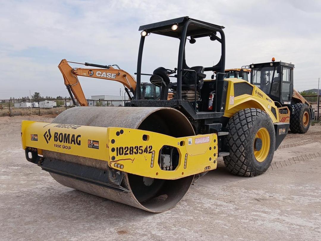 2019 BOMAG BW211D-5-2