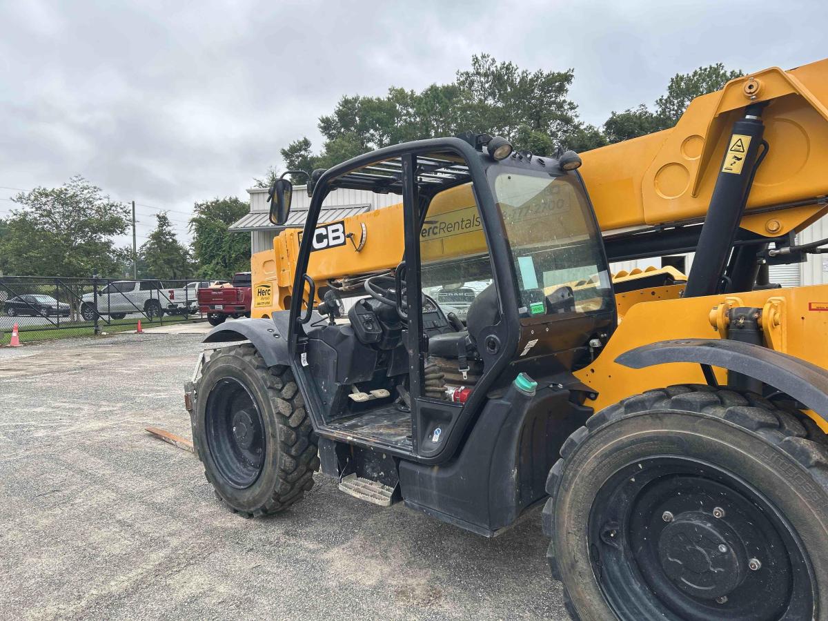 2021 JCB 507-42-7