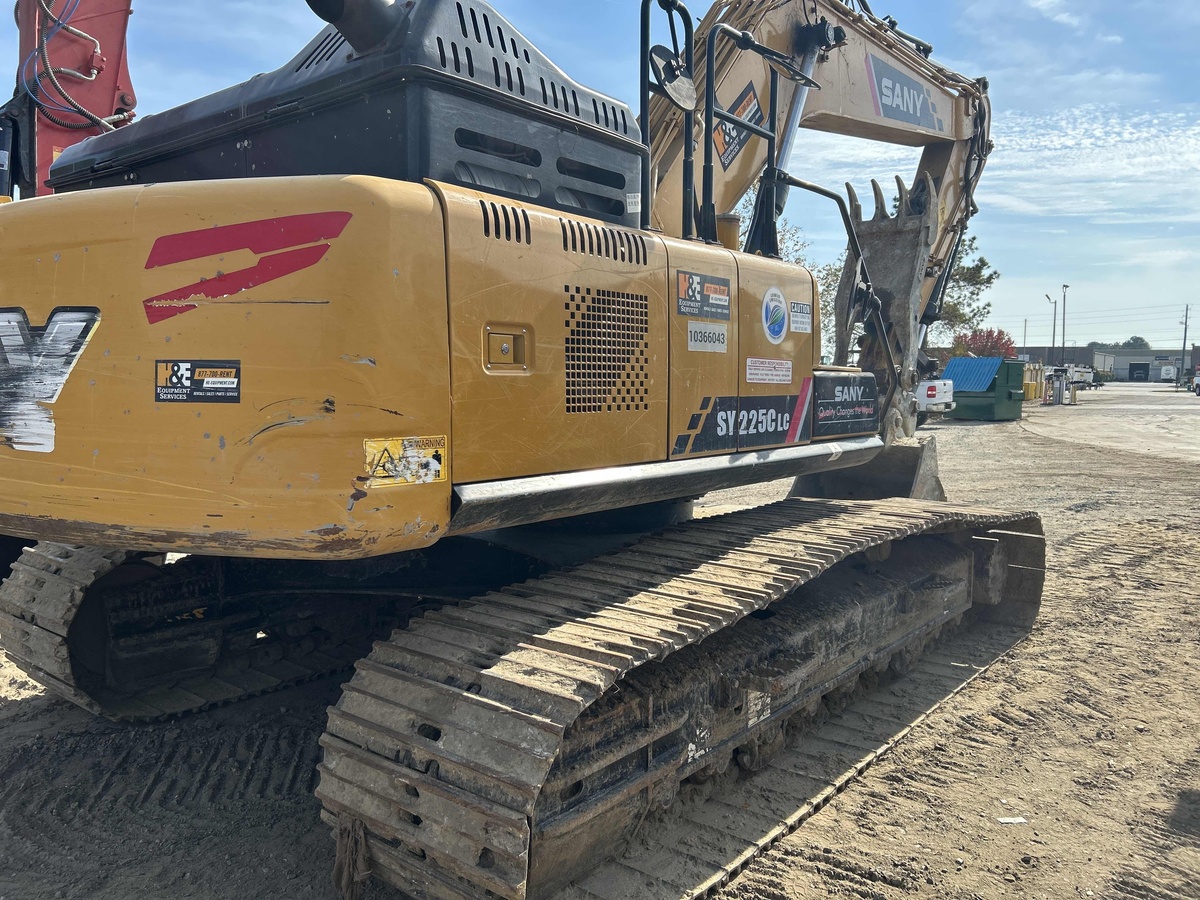 2022 Sany SY225C-4