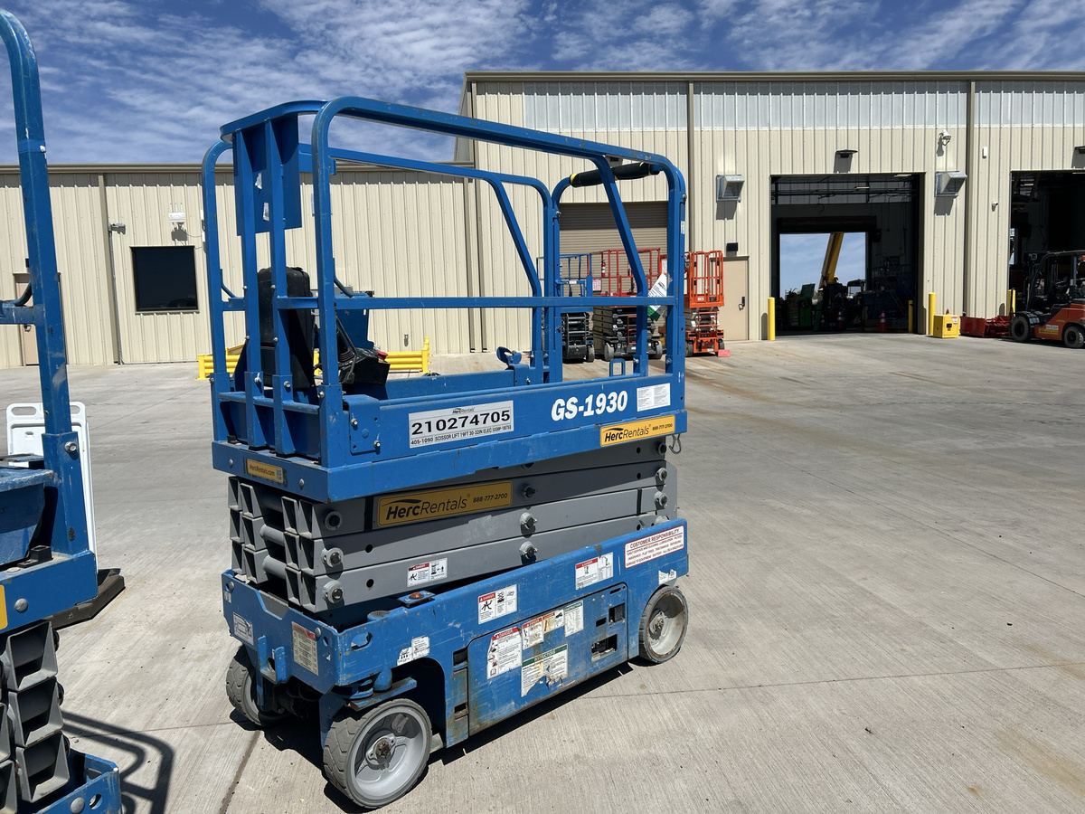 2019 Genie GS-1930-4