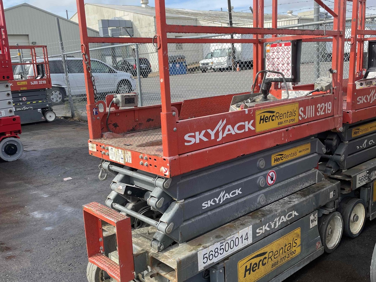 2018 Skyjack SJ3219