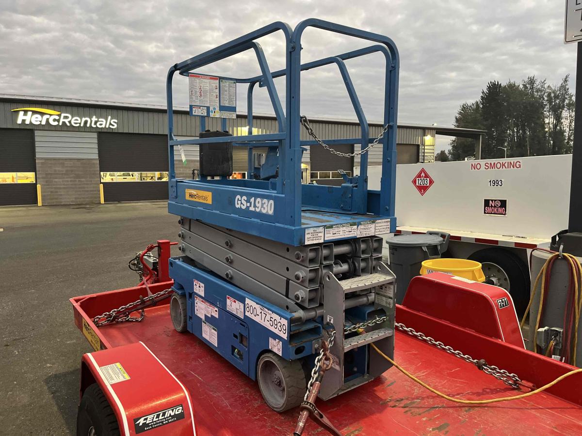 2017 Genie GS-1930