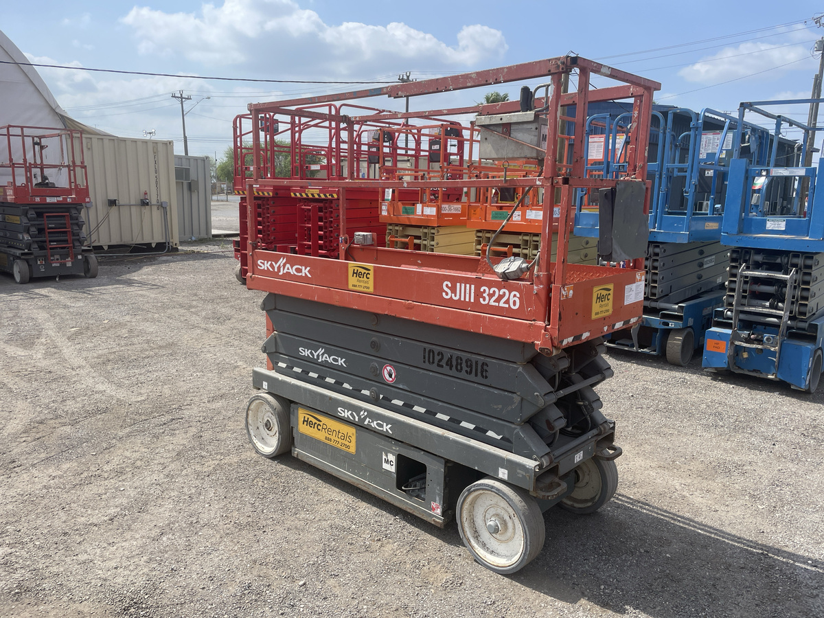 2018 Skyjack SJ3226-2
