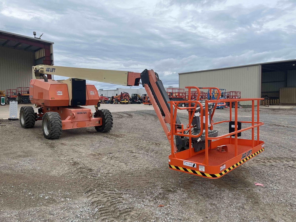 2016 JLG 800AJ-5