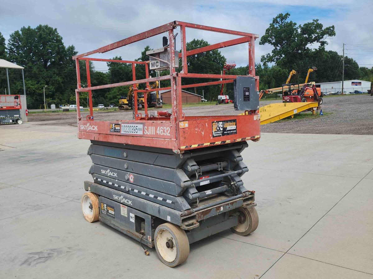 2017 Skyjack SJ4632-4