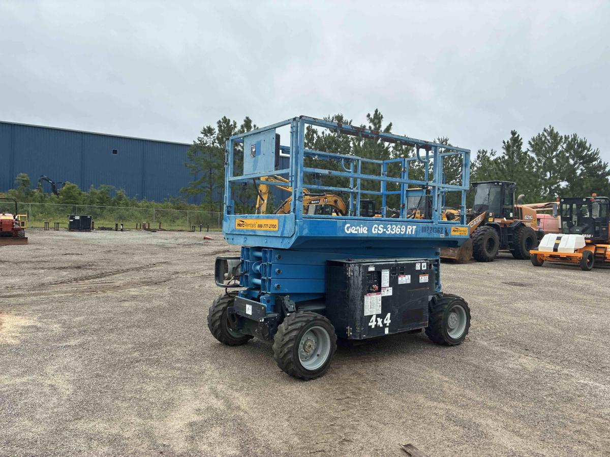 2017 Genie GS-3369 RT-3